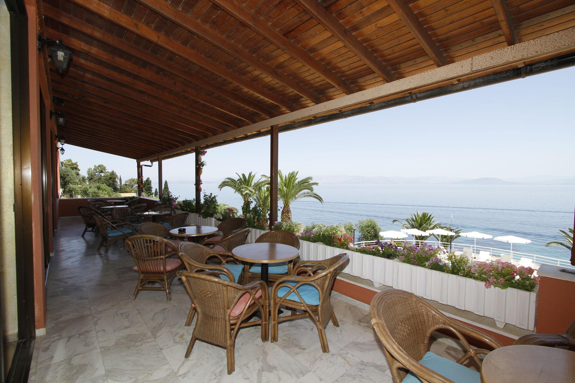 Corfu Maris Bellos Benitses  Extérieur photo